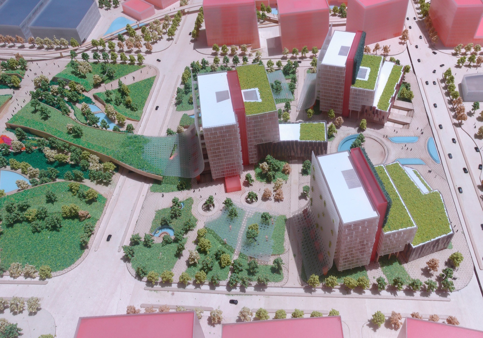 Nine mega-blocks for Caofeidian, knit together by pedestrian green corridors and a regular street grid